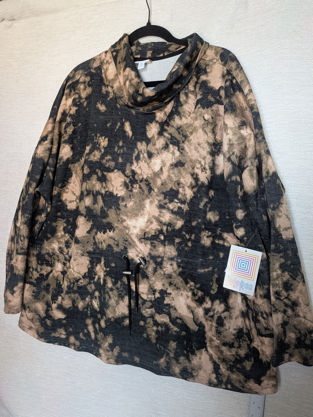 LuLaRoe Tie-Dye Camo Cowl Neck Sweatshirt - 2xl New With Tag Pockets Drawstring